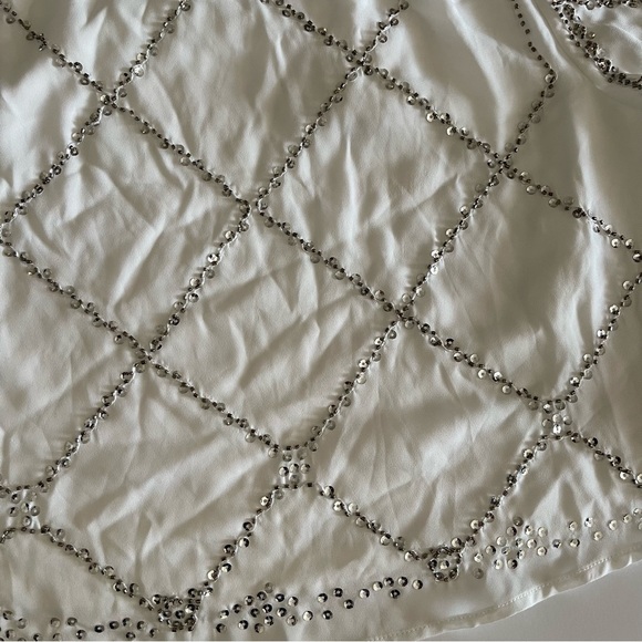 White and Silver Sequin Embellished Cropped Top - Picture 3 of 5